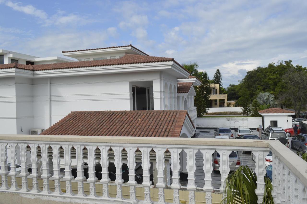 New Shelton Guest House อิสลามาบัด ภายนอก รูปภาพ