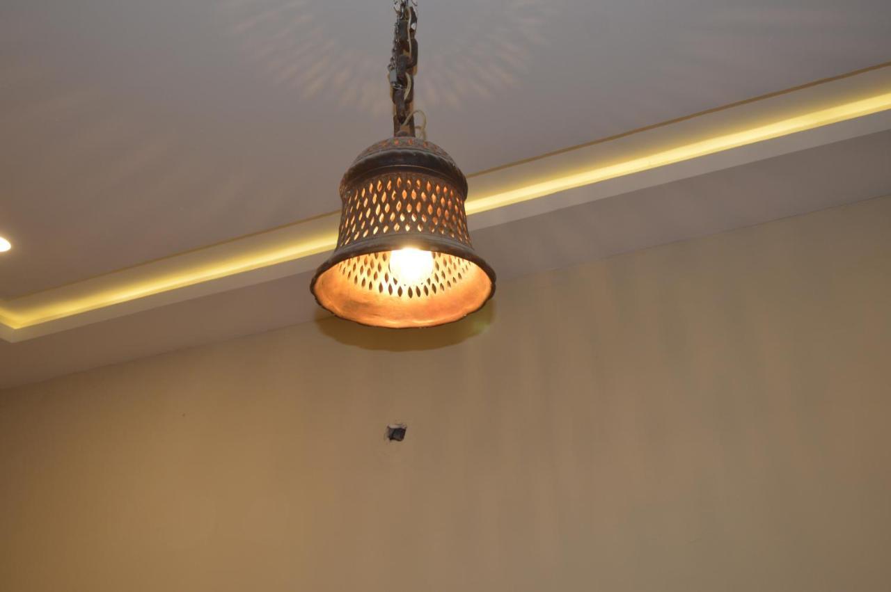 New Shelton Guest House อิสลามาบัด ภายนอก รูปภาพ