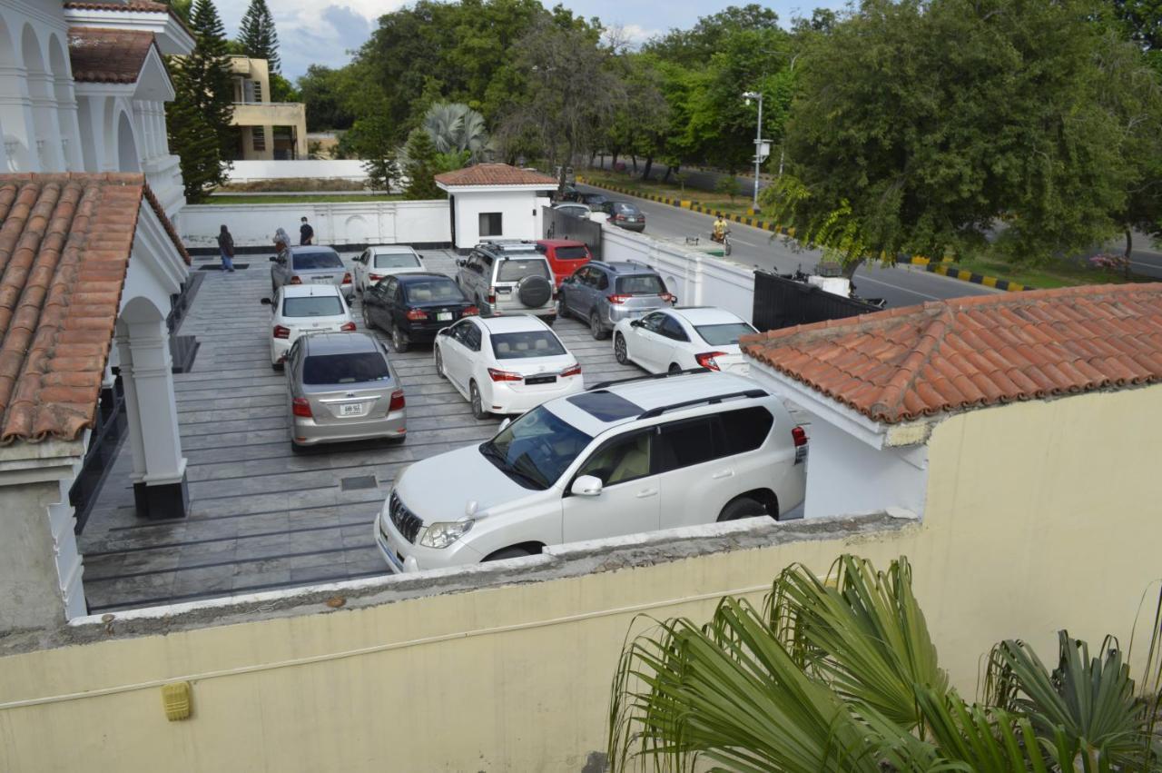 New Shelton Guest House อิสลามาบัด ภายนอก รูปภาพ