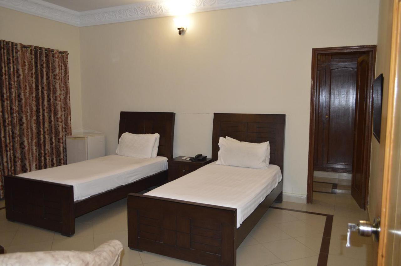 New Shelton Guest House อิสลามาบัด ภายนอก รูปภาพ